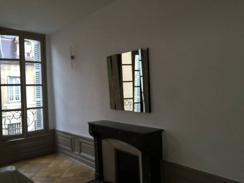 aménagement d'une cheminé dans un appartement