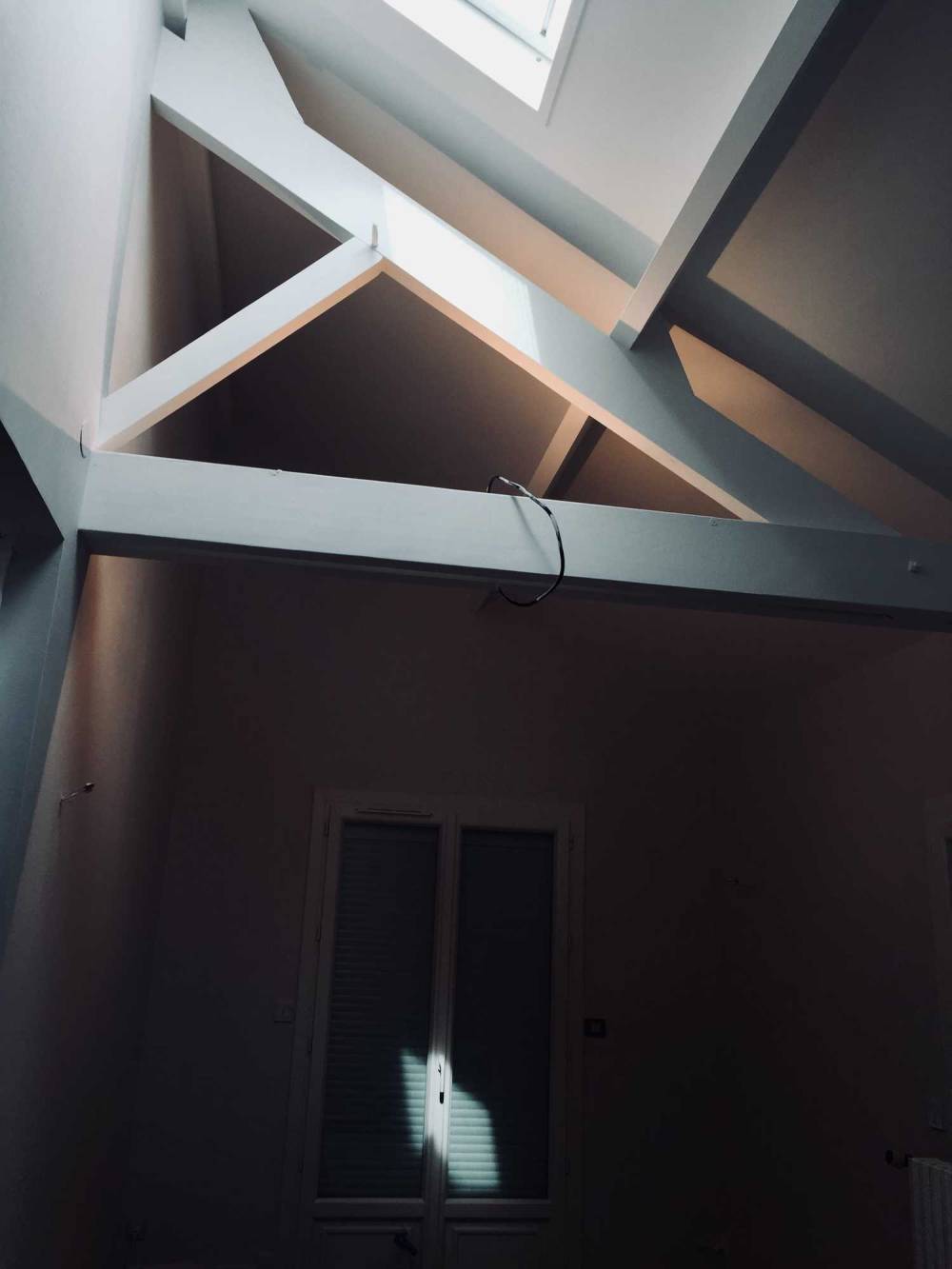Apres d'une rénovation peinture de poutres