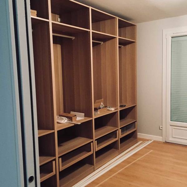 Penderie en bois